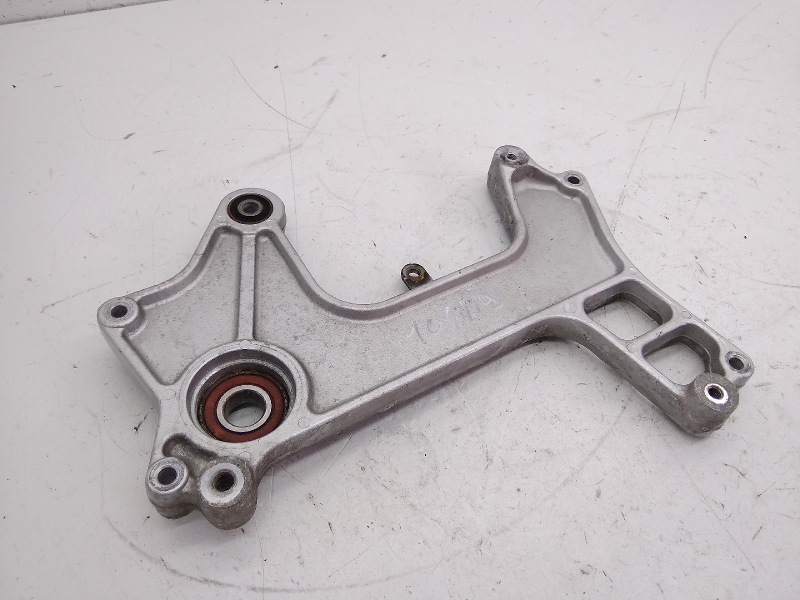 Kymco yup 250 staffa supporto scarico mamritta 2003 2003 u20000