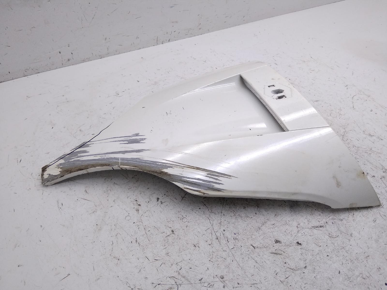 Piaggio x7 evo i 300 coperchio carena scudo anteriore con 2 crepe e rotture 2009 2010 m62201