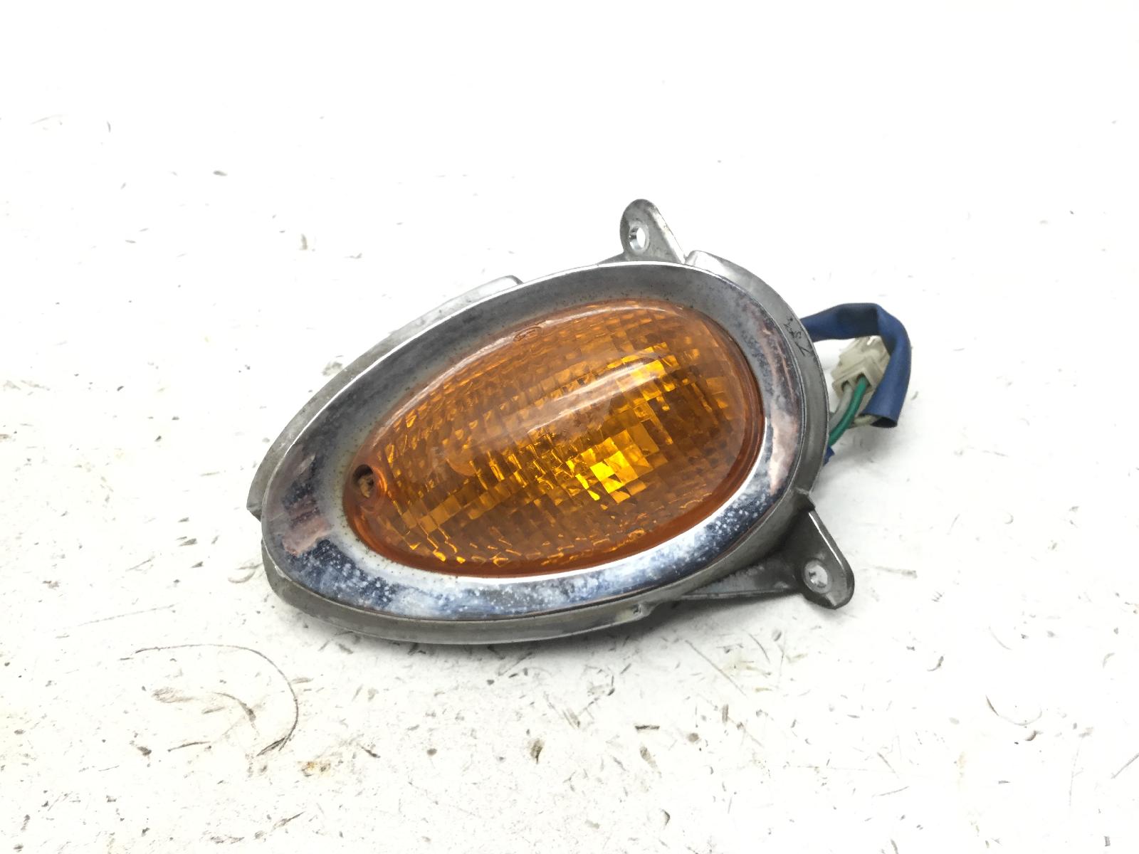 Kymco people 150 freccia anteriore destra con crepa 1999 2000 b20001