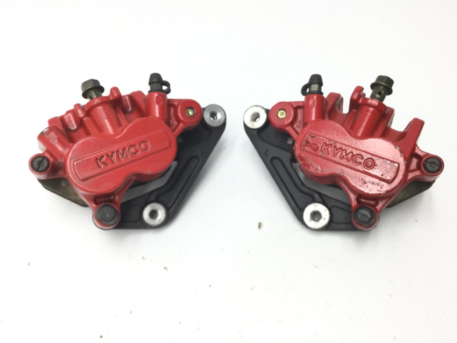 Kymco xciting i r 300 coppia pinze anteriori freno interasse supporto 90 mm 2009 2009 t72011