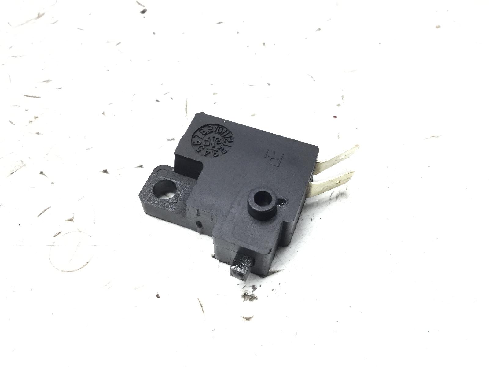Kymco xciting i r 300 pulsante sensore stop microstop freno anteriore 2009 2009 t72011