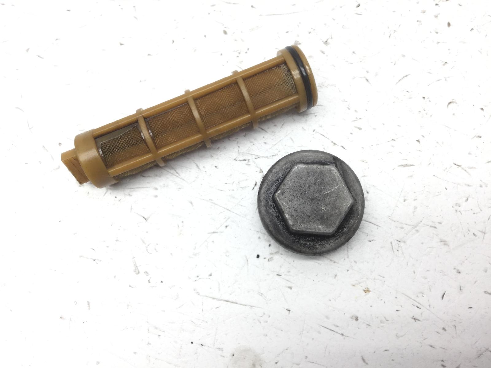 Aprilia sportcity 250 tappo spurgo olio motore e accessorio 2006 2008 vbb00
