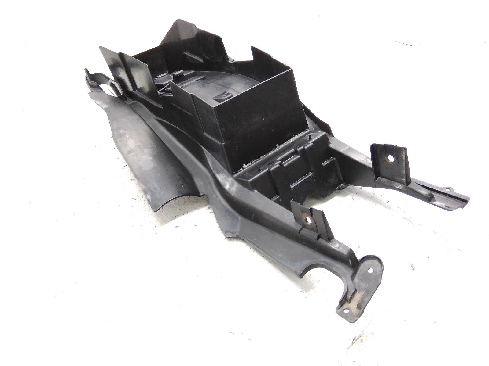 Suzuki dl v-strom k7 650 carena sottocoda parafango posteriore interno 2007 2007 b1111