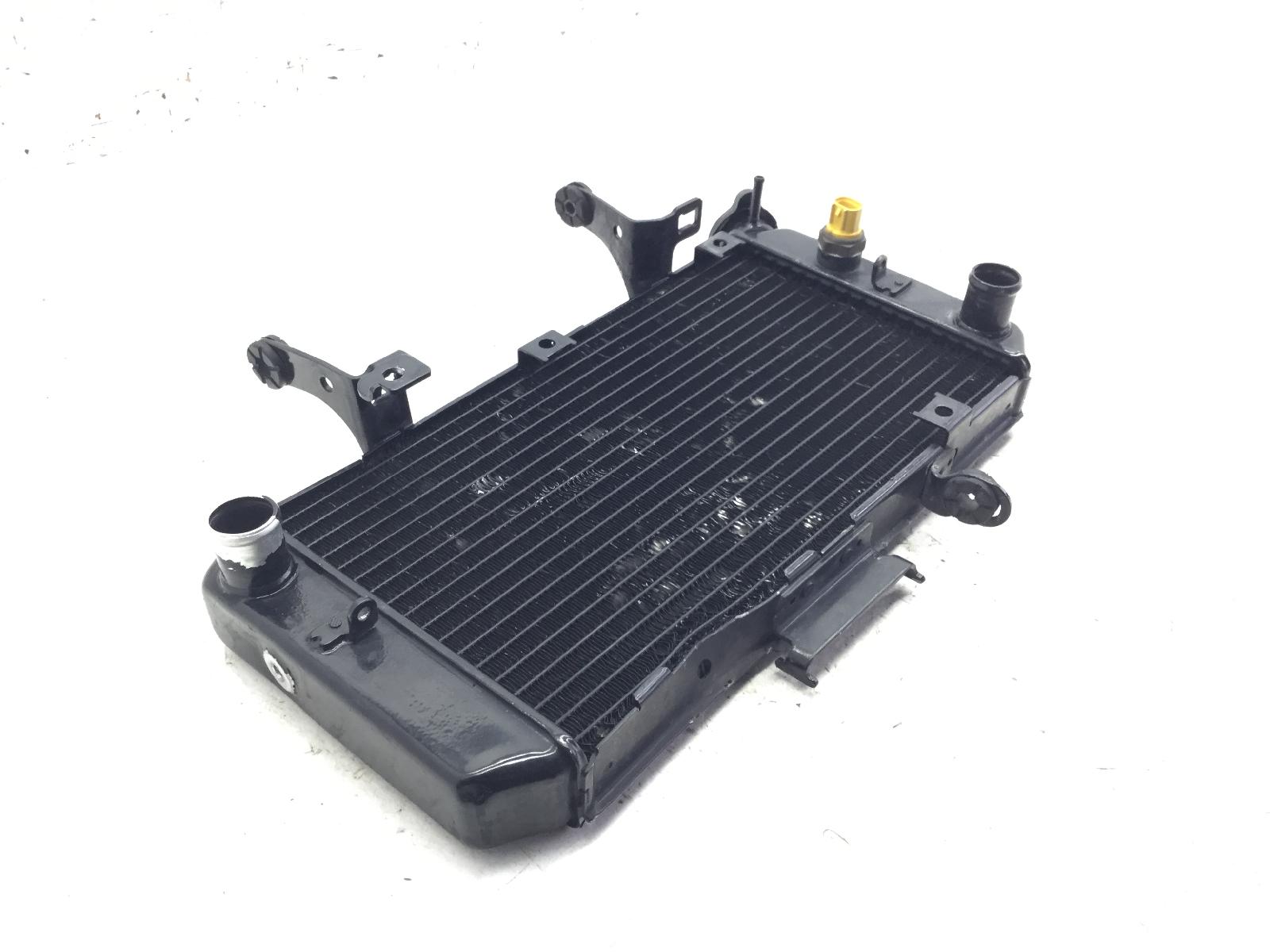 Suzuki dl v-strom k7 650 radiatore acqua liquido raffreddamento motore 2007 2007 b1111