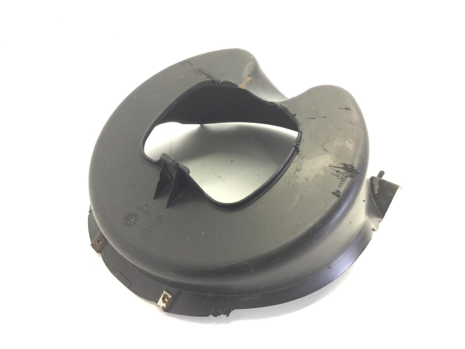 Piaggio fly e3 125 carena vano ruota anteriore 2007 2007 m57100