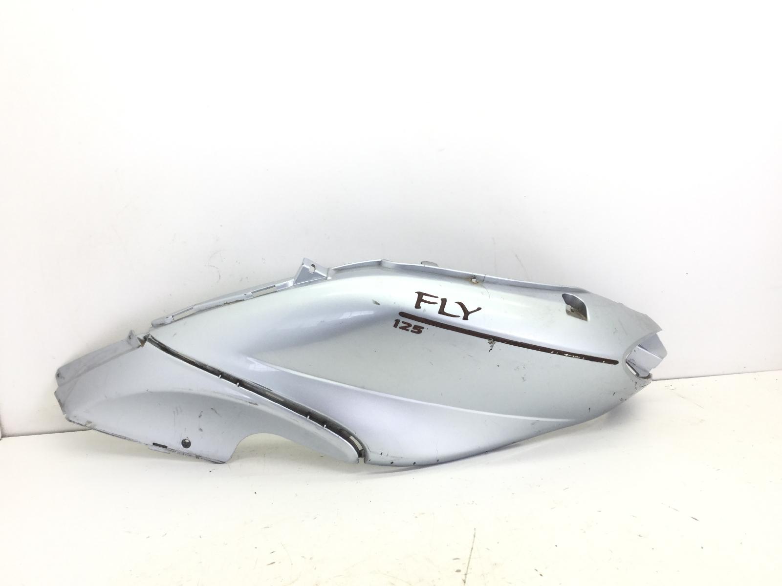 Piaggio fly e3 125 carena fiancata posteriore sinistra 2007 2007 m57100