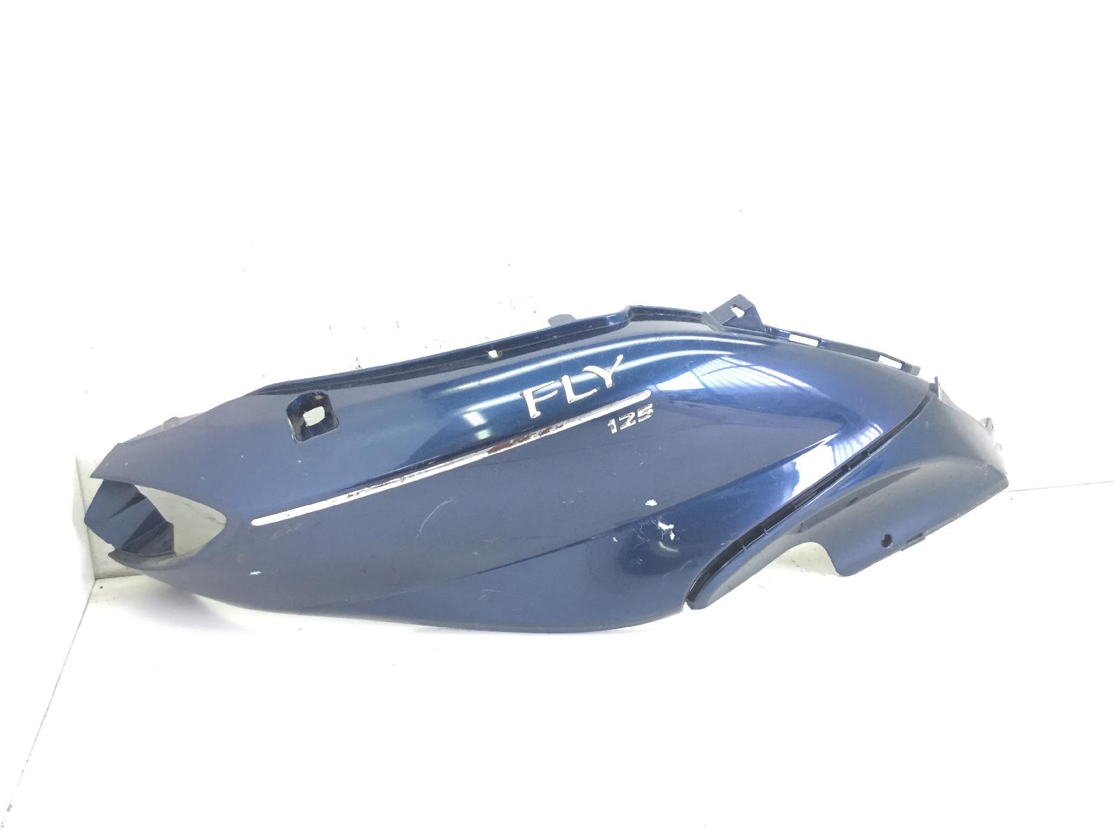 Piaggio fly e3 125 carena fiacata posteriore destra 2007 2007 m57100