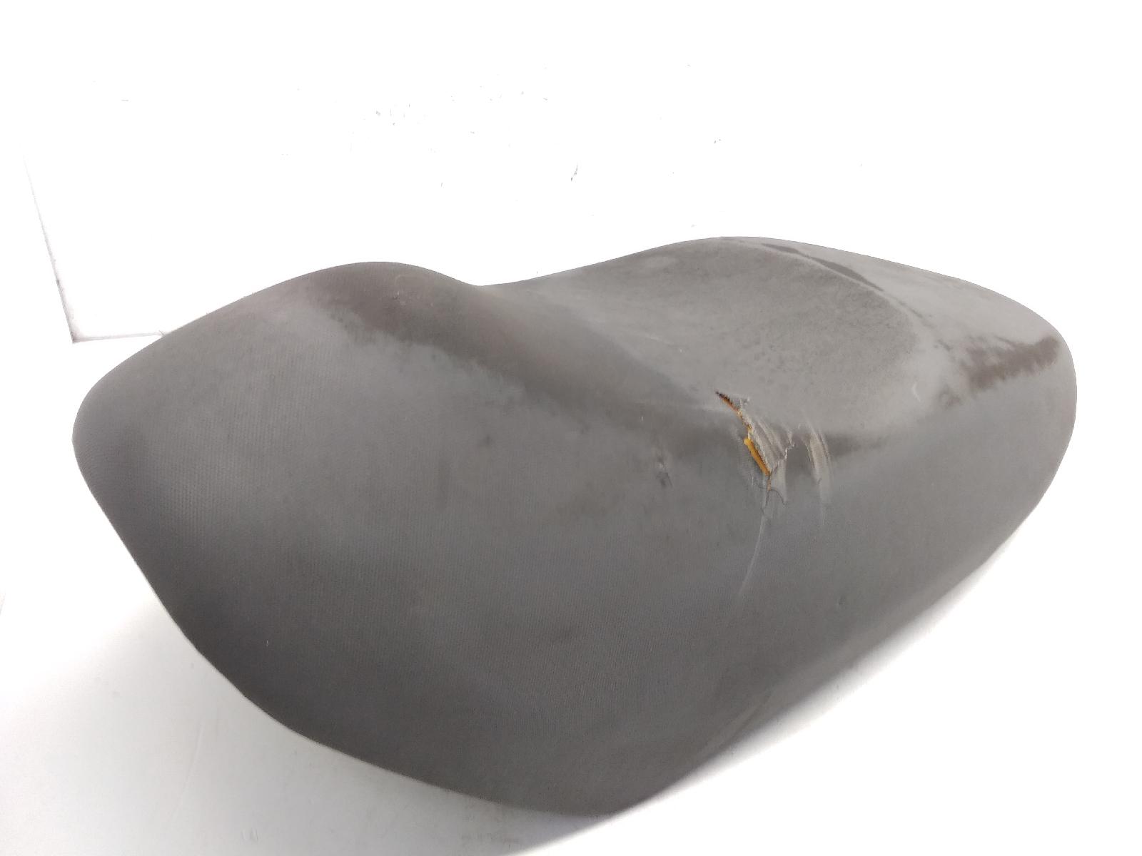 Suzuki epicuro 125 sella saddle con fodera strappata 1999 1999 ax111