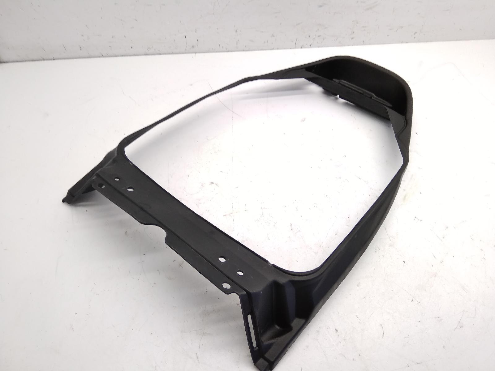 Suzuki epicuro 125 cornice carena vano sottosella 1999 1999 ax111
