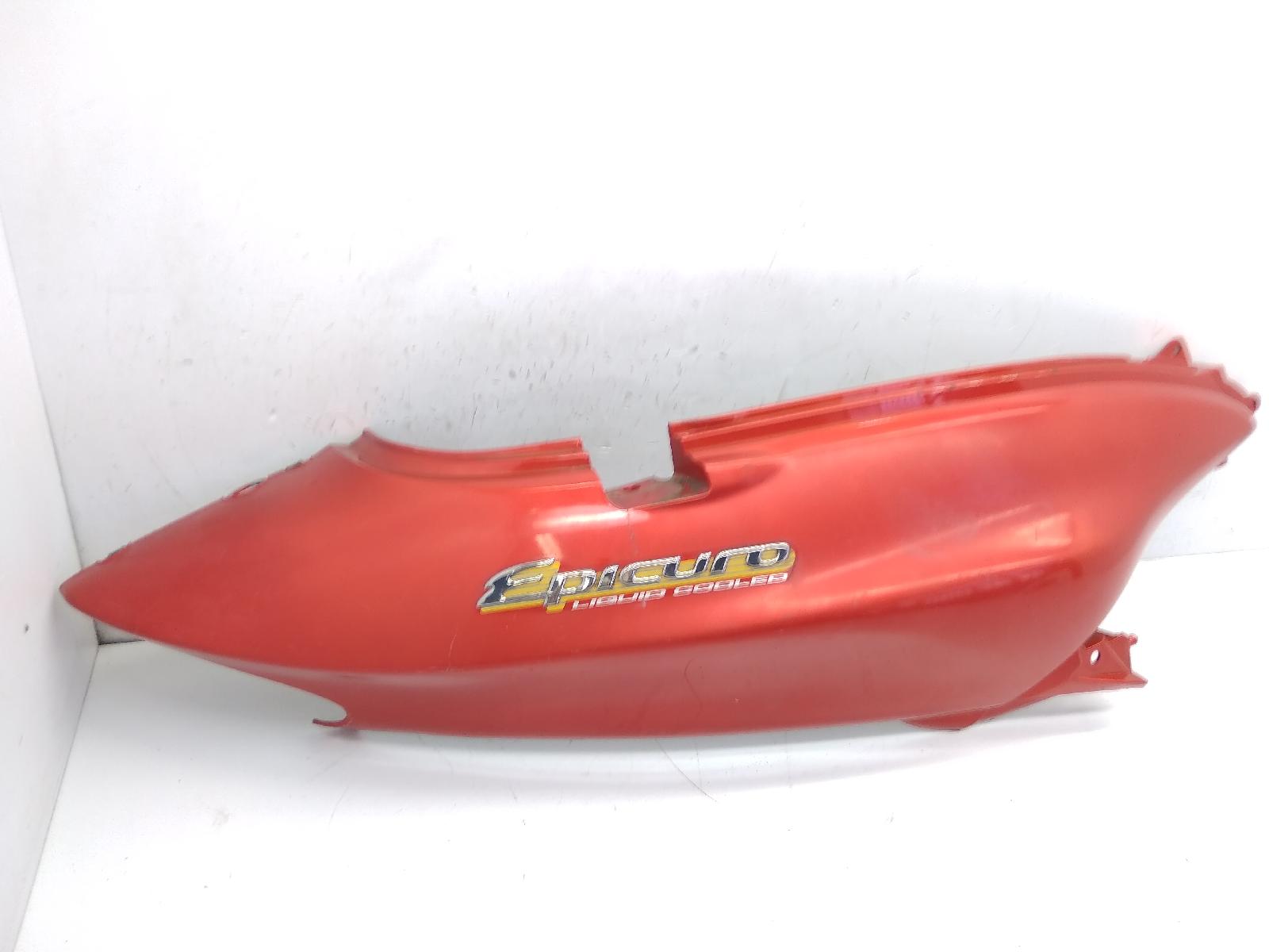 Suzuki epicuro 125 carena fiancata posteriore destra 1999 1999 ax111