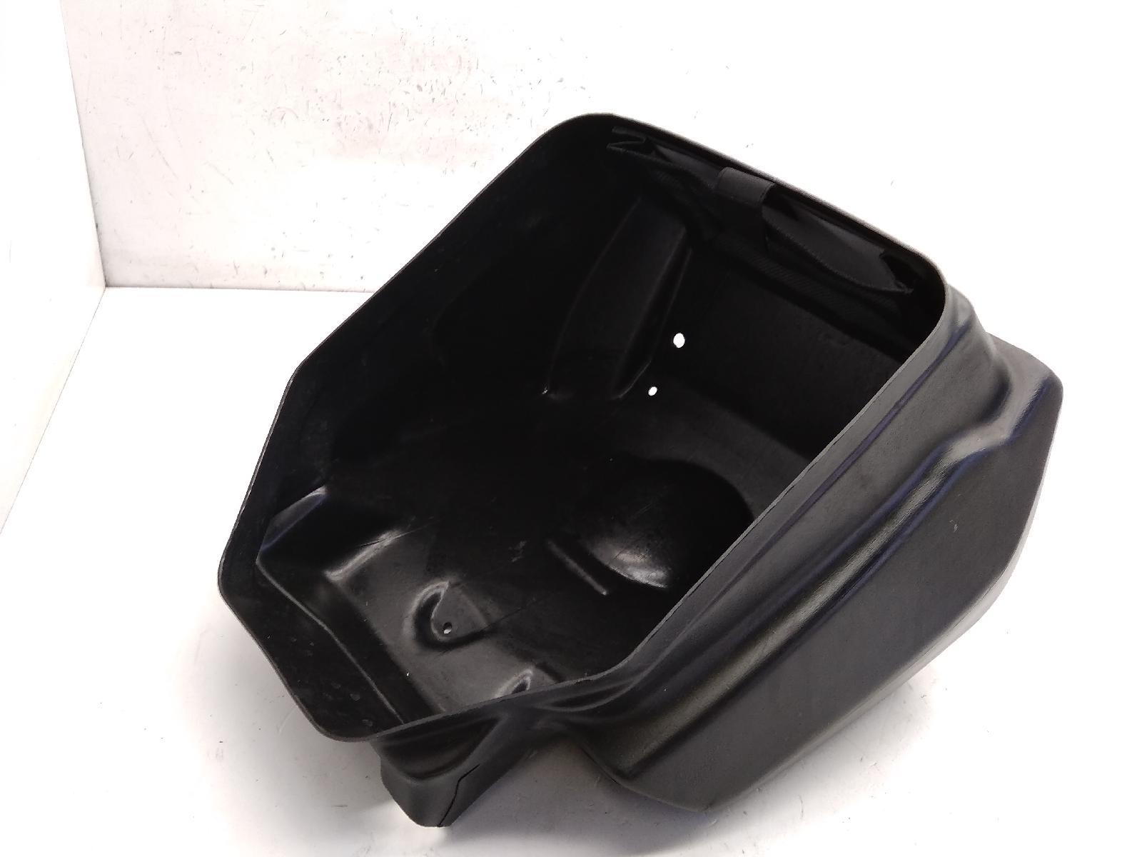 Suzuki epicuro 125 carena vano sottosella 1999 1999 ax111