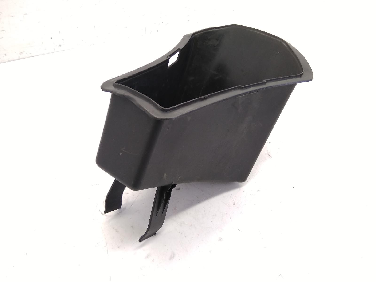 Piaggio skipper st 4t 125 carena vano porta attrezzi 2000 2002 m2100