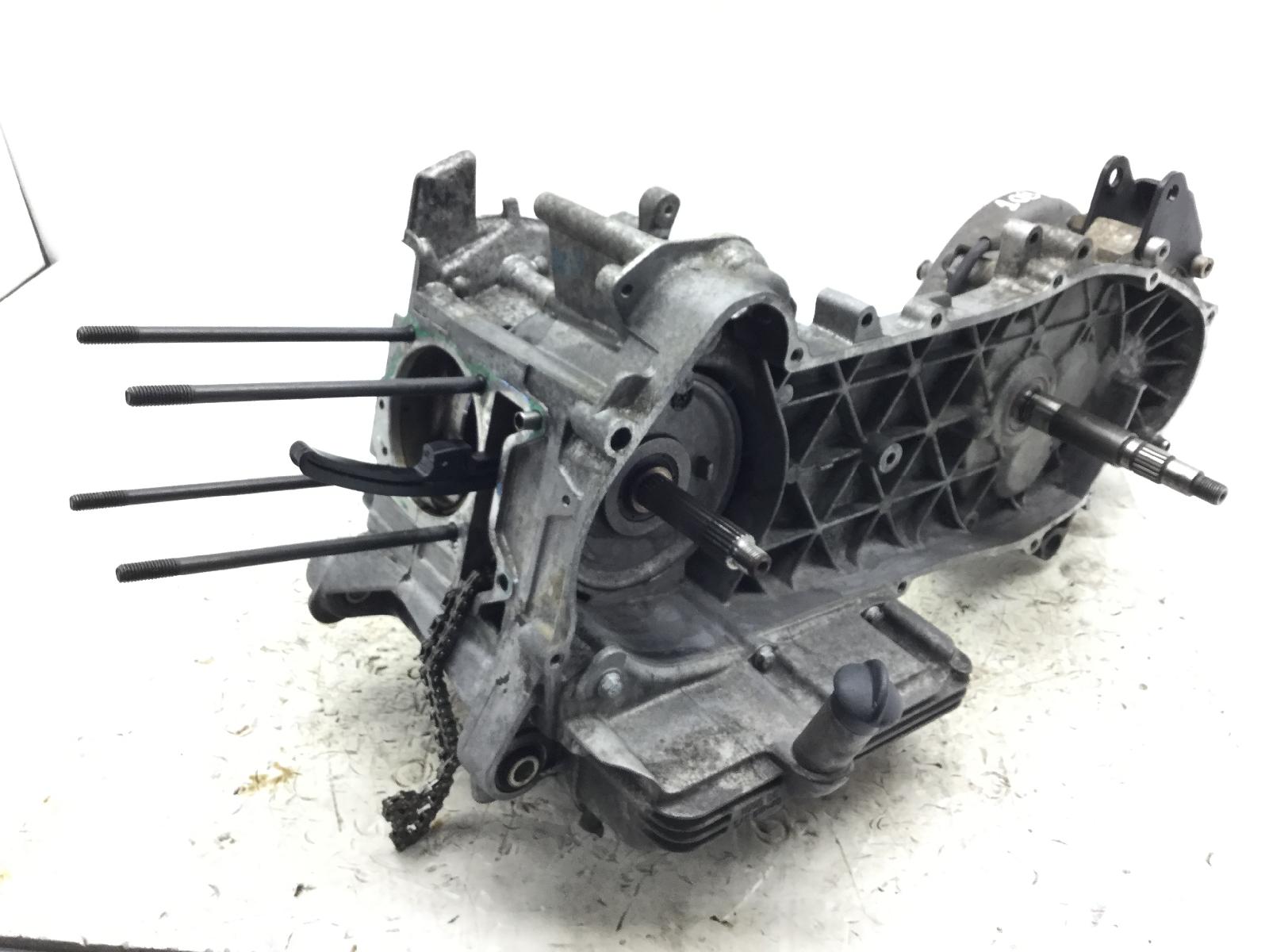 Piaggio skipper st 4t 125 carter motore albero e ingranaggi ruota m212m 2000 2002 m2100