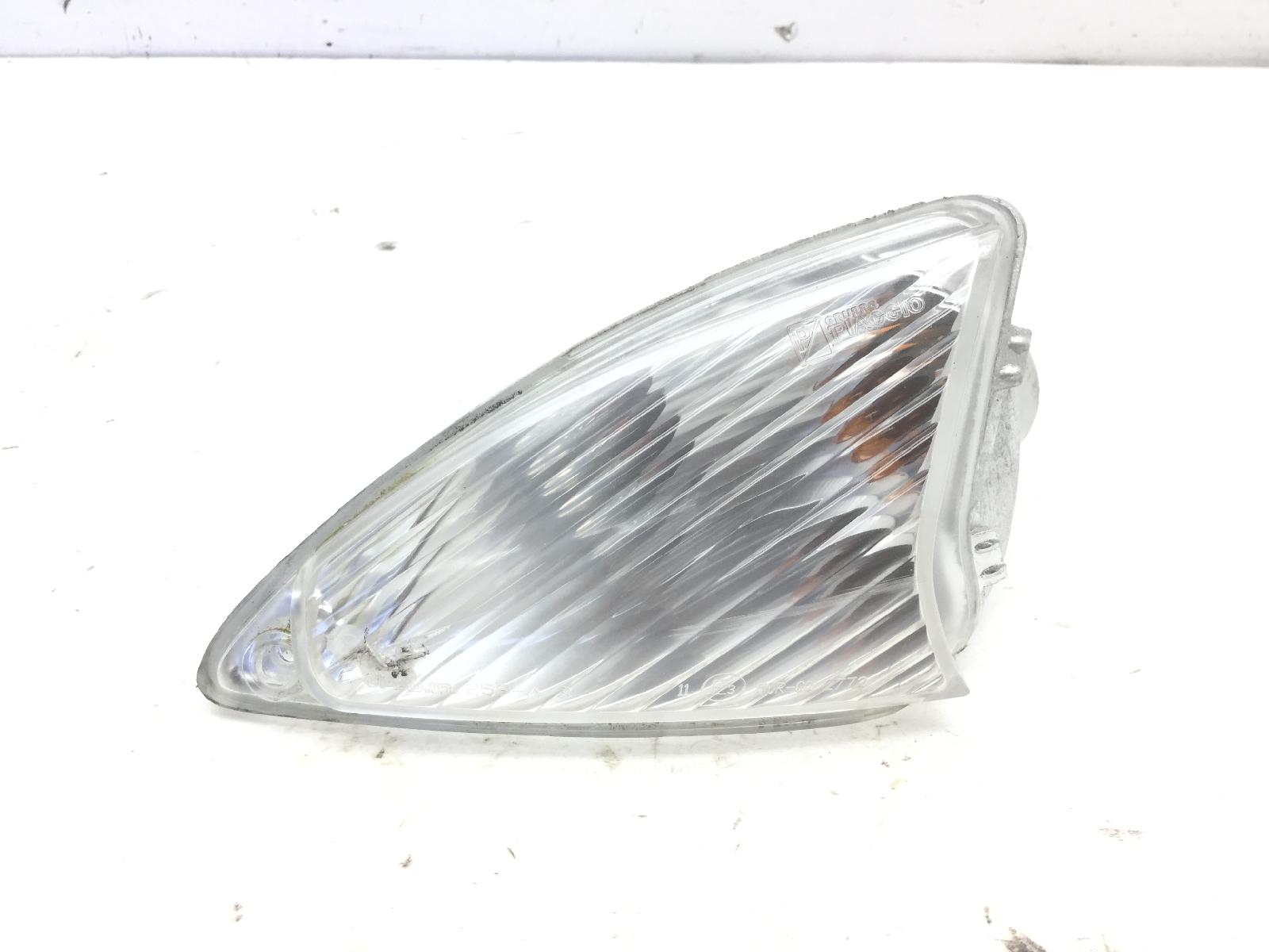 Piaggio liberty 4t moc 50 freccia anteriore sinistra e crepe 2009 2016 c49200