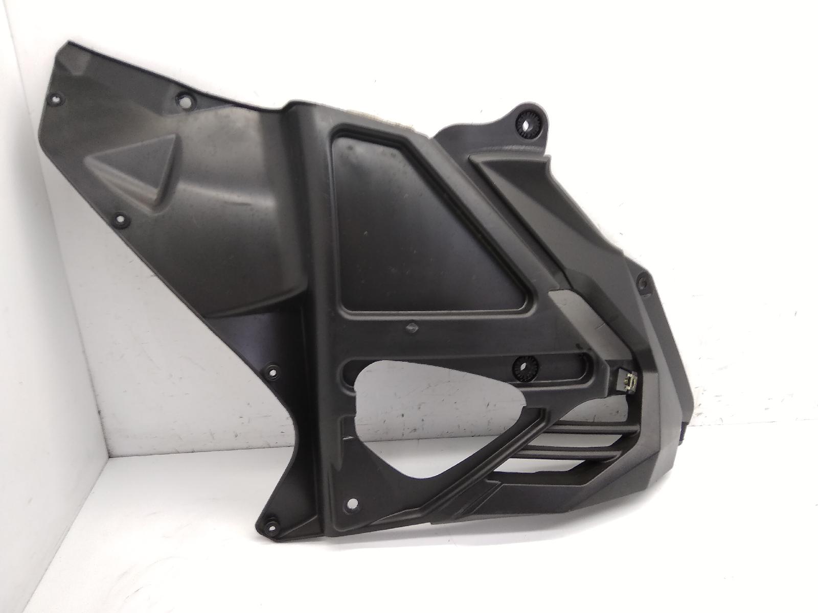 Benelli bn gt abs 600 carena interna sinistra fiancata anteriore 2016 2016 zbnp2s224gb