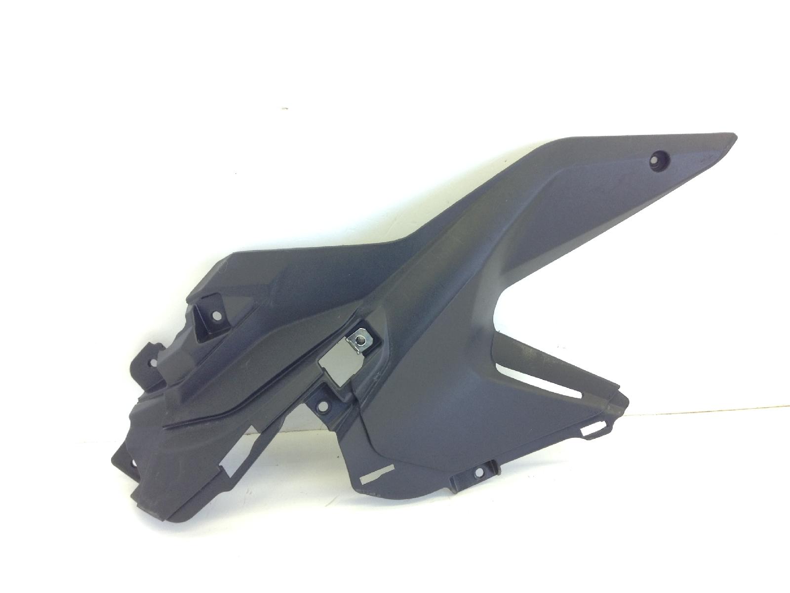 Benelli trk 502 abs 500 carena fianchetto centrale sinistro 2017 2019 zbnp1600