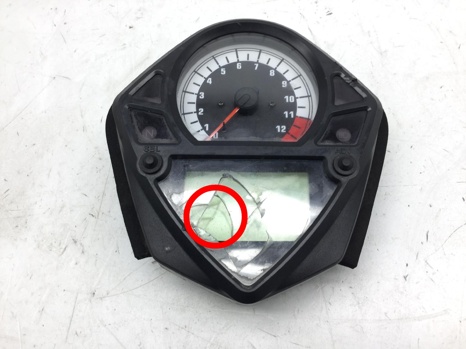 Suzuki sv s 650 strumentazione contachilometri per ricambi vetro e rotture 2004 2004 by132
