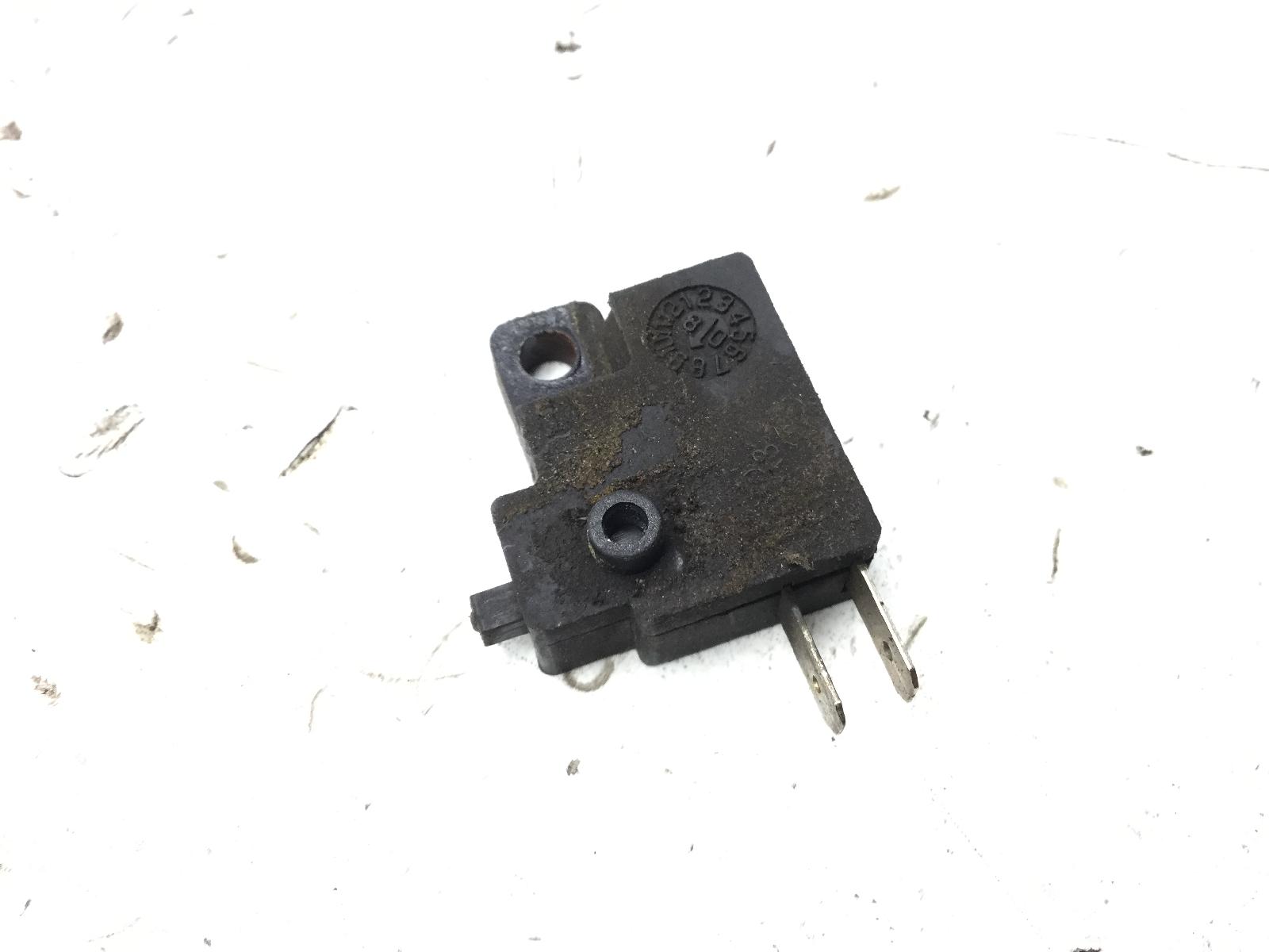 Kymco dink 4t 50 sensore pulsante stop microstop freno anteriore 2007 2007 u50000