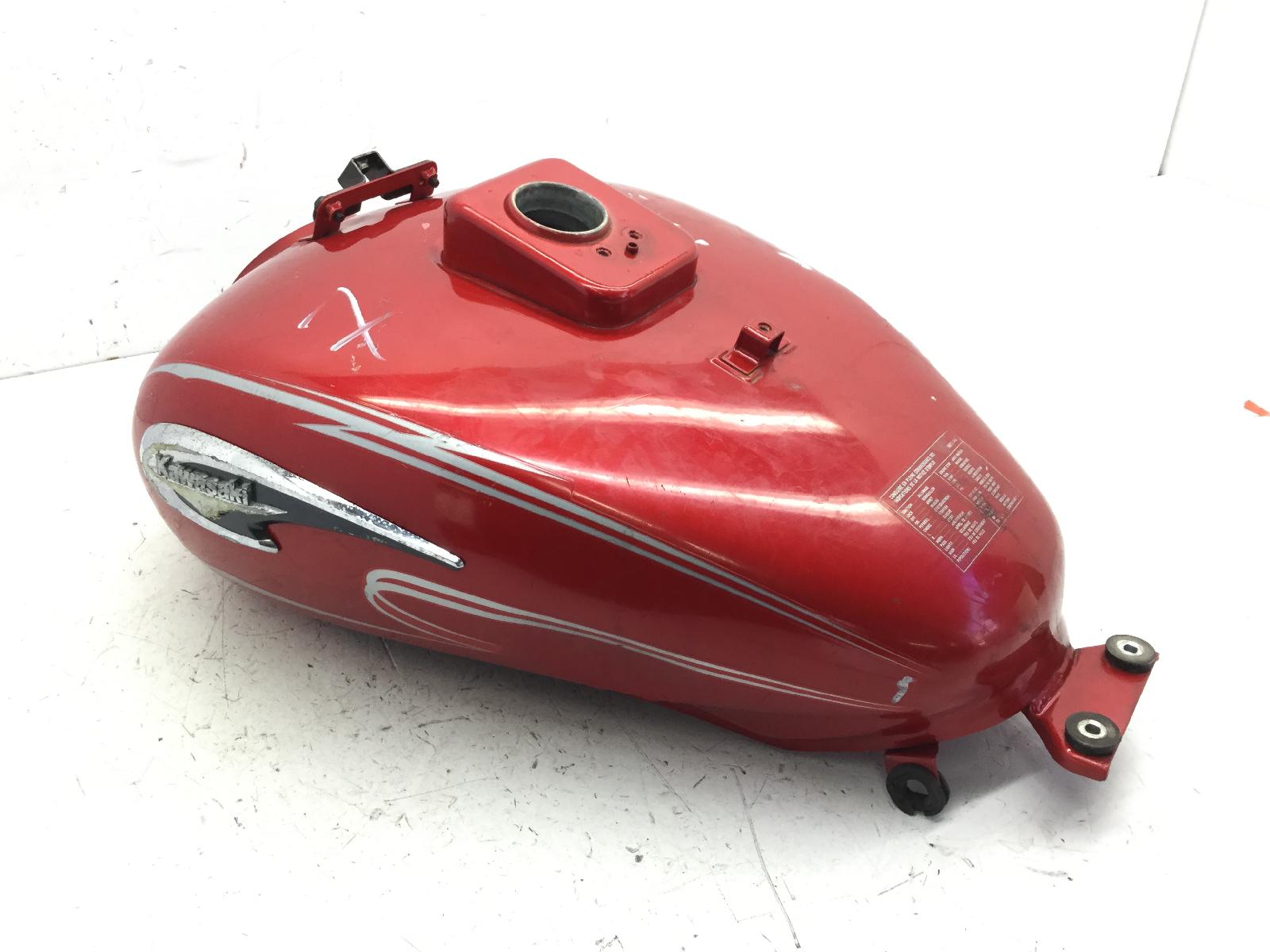 Kawasaki bn eliminator 125 serbatoio benzina carburnate con ammaccature 2003 2005 bn125aada