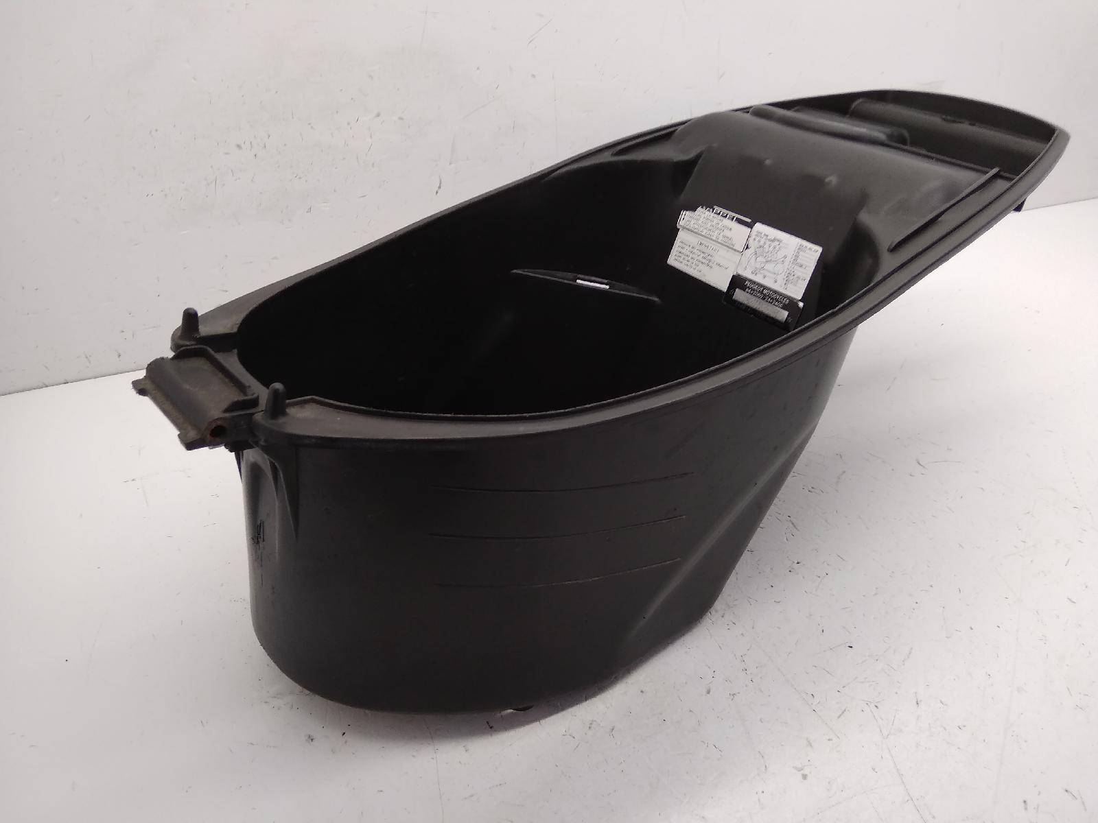 Peugeot tweet 125 carena vano sottosella 2011 2011 vgalw2aaabs