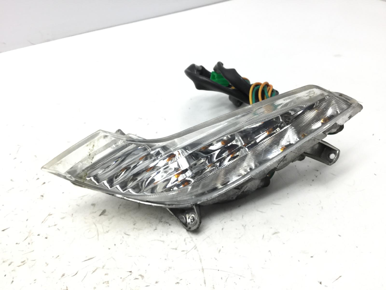 Peugeot tweet 125 freccia anteriore sinsitra 2011 2011 vgalw2aaabs