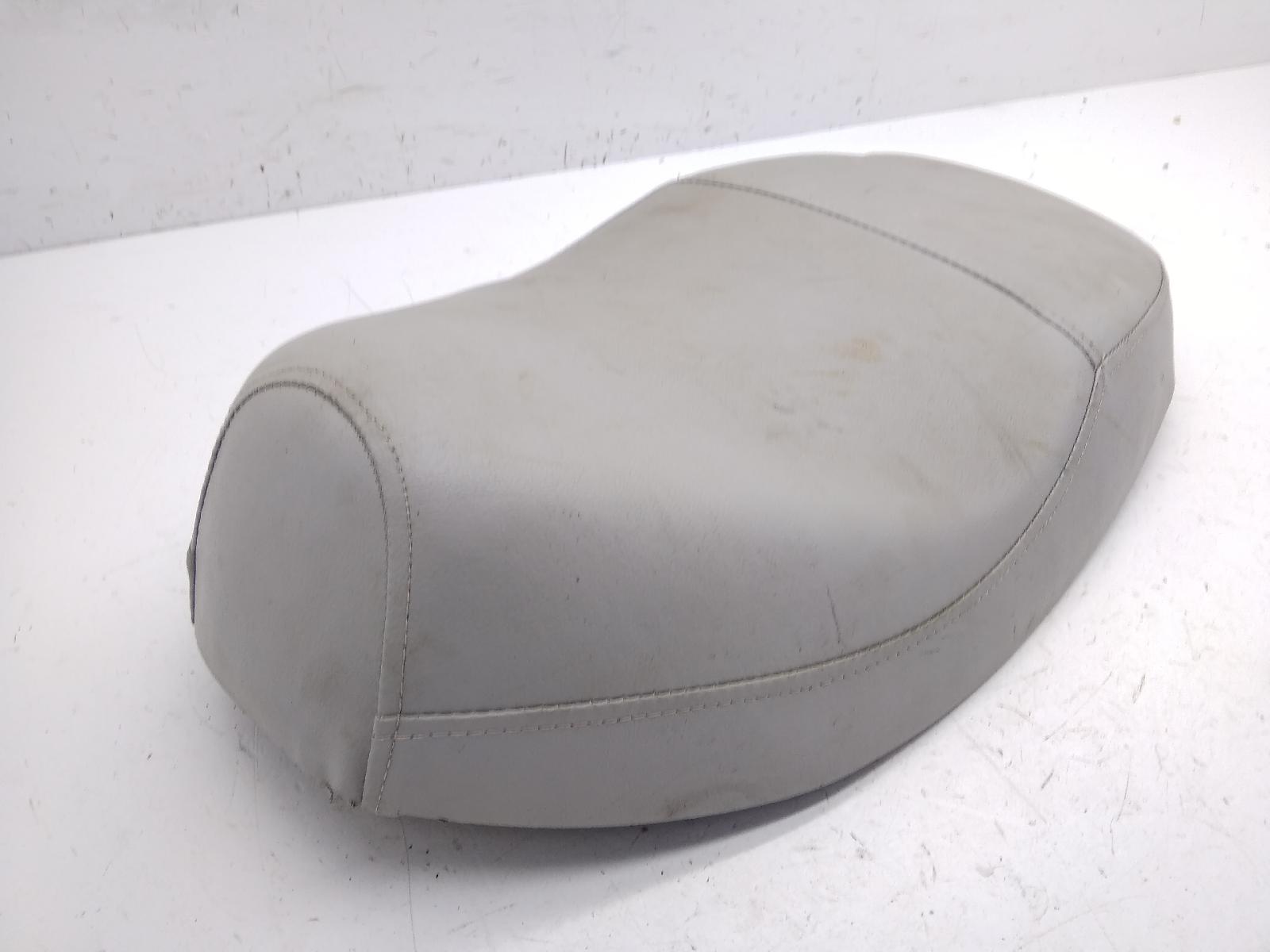 Garelli capri 4t 50 sella saddle - piccolo strappo su bordo fodera 2006 2006