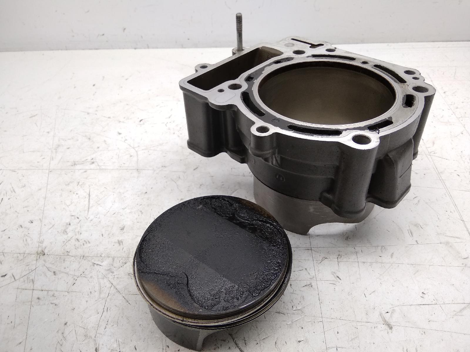 Ktm super duke 990 cilindro e pistone anteriore 2007 2011 bkvd94026m
