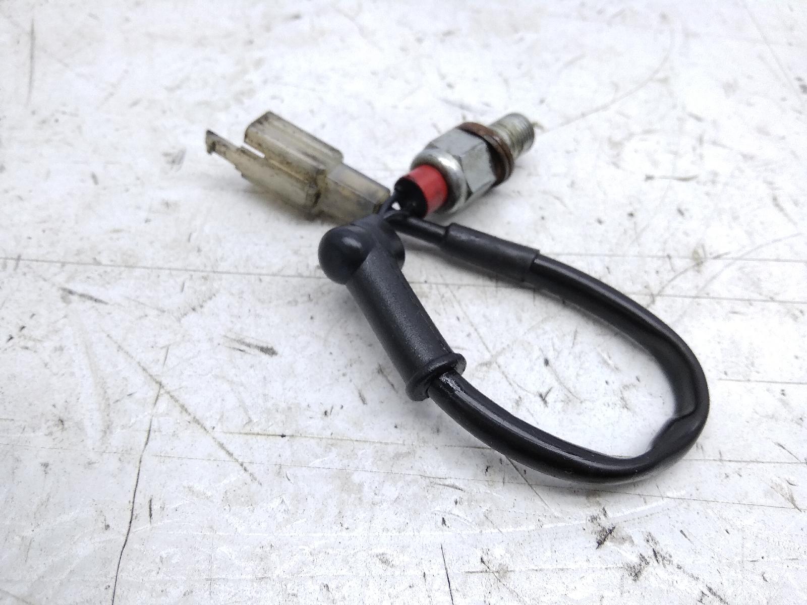 Derbi gpr racing 50 sensore stop pompa freno posteriore 2004 2005 gr1a1a