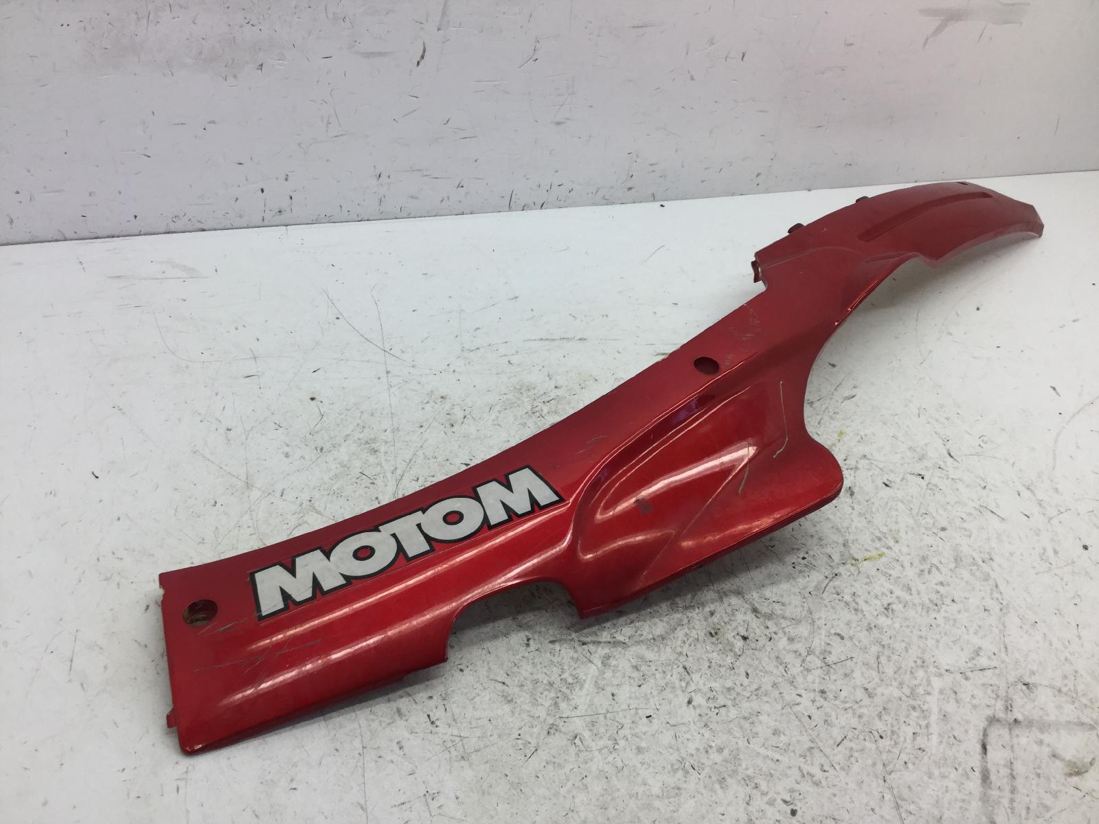 Motom spasso 4t 50 carena sottopedana sinistra - crepa e 2 alette rotte 2008 2008 lb5tb86127z