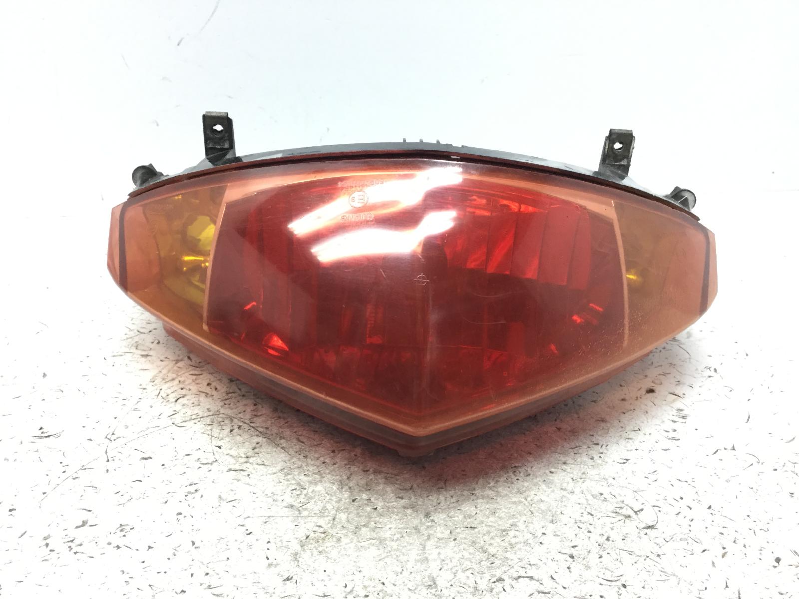 Keeway outlook 125 faro fanale frecce posteriore con microcrepe 2007 2007 lbbt130138b