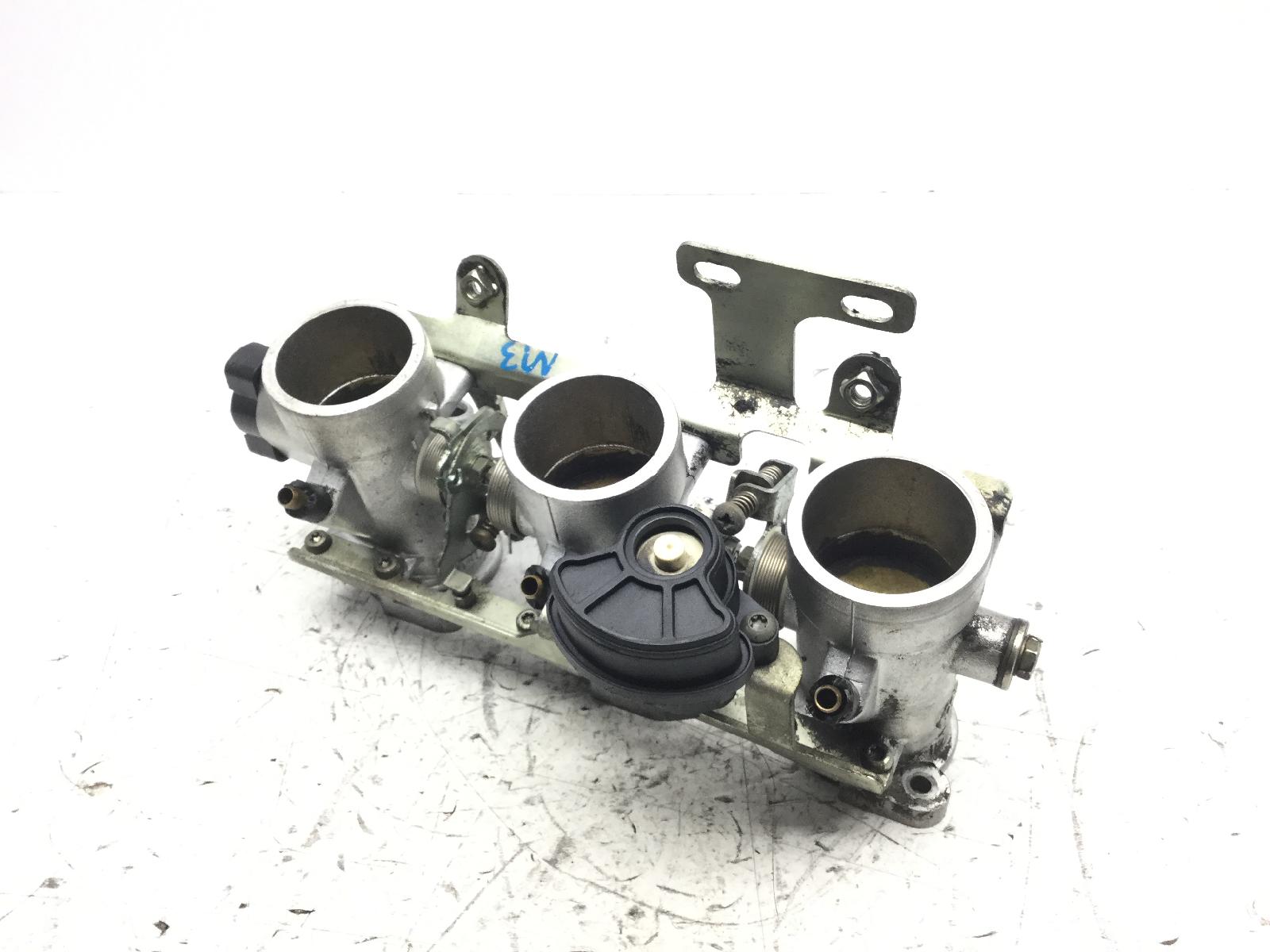 Triumph daytona i 955 gruppo corpi farfallati 1999 2001