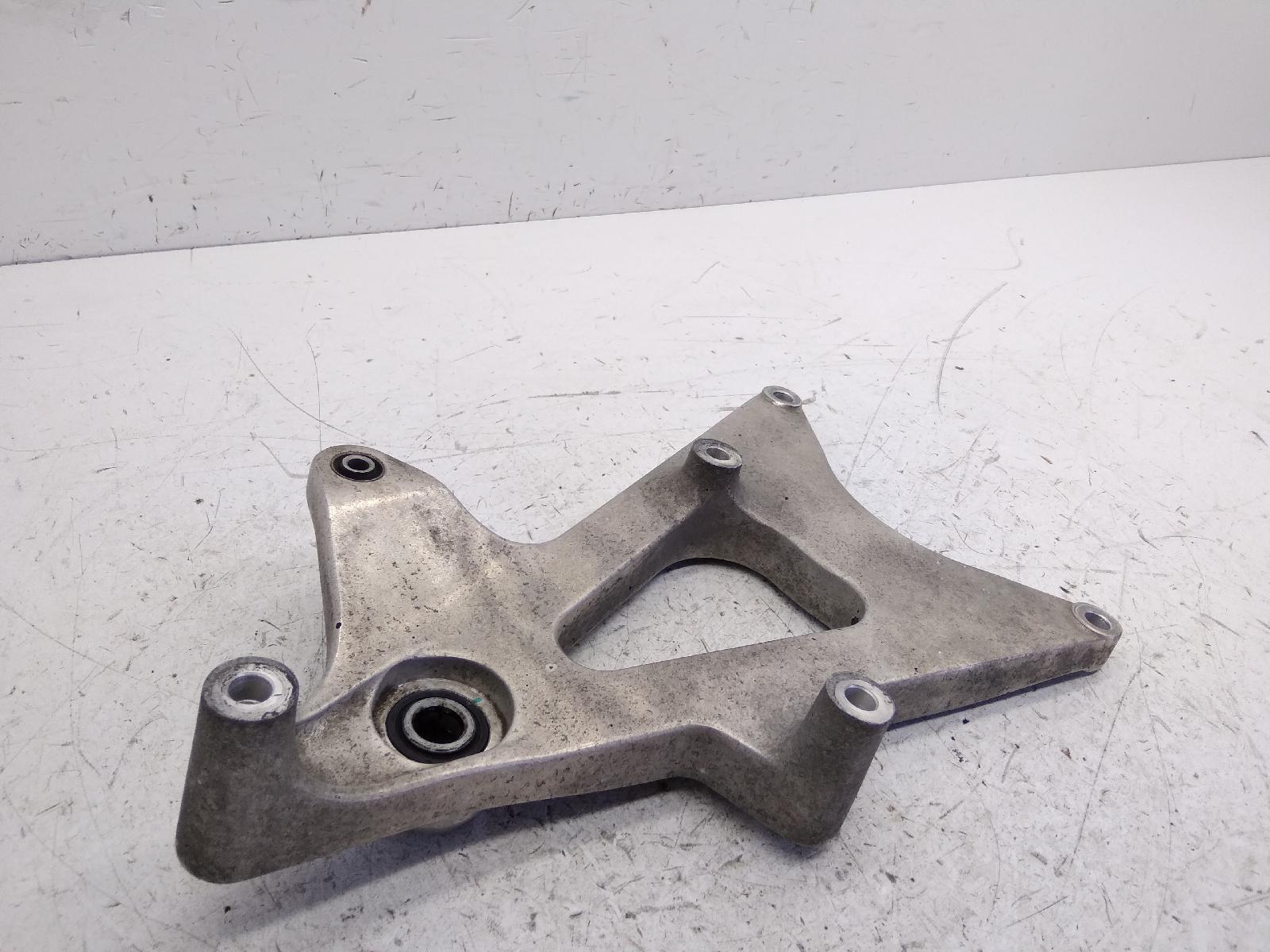 Honda pcx 150 staffa supporto scarico marmitta 2010 2010 mlhkf12a