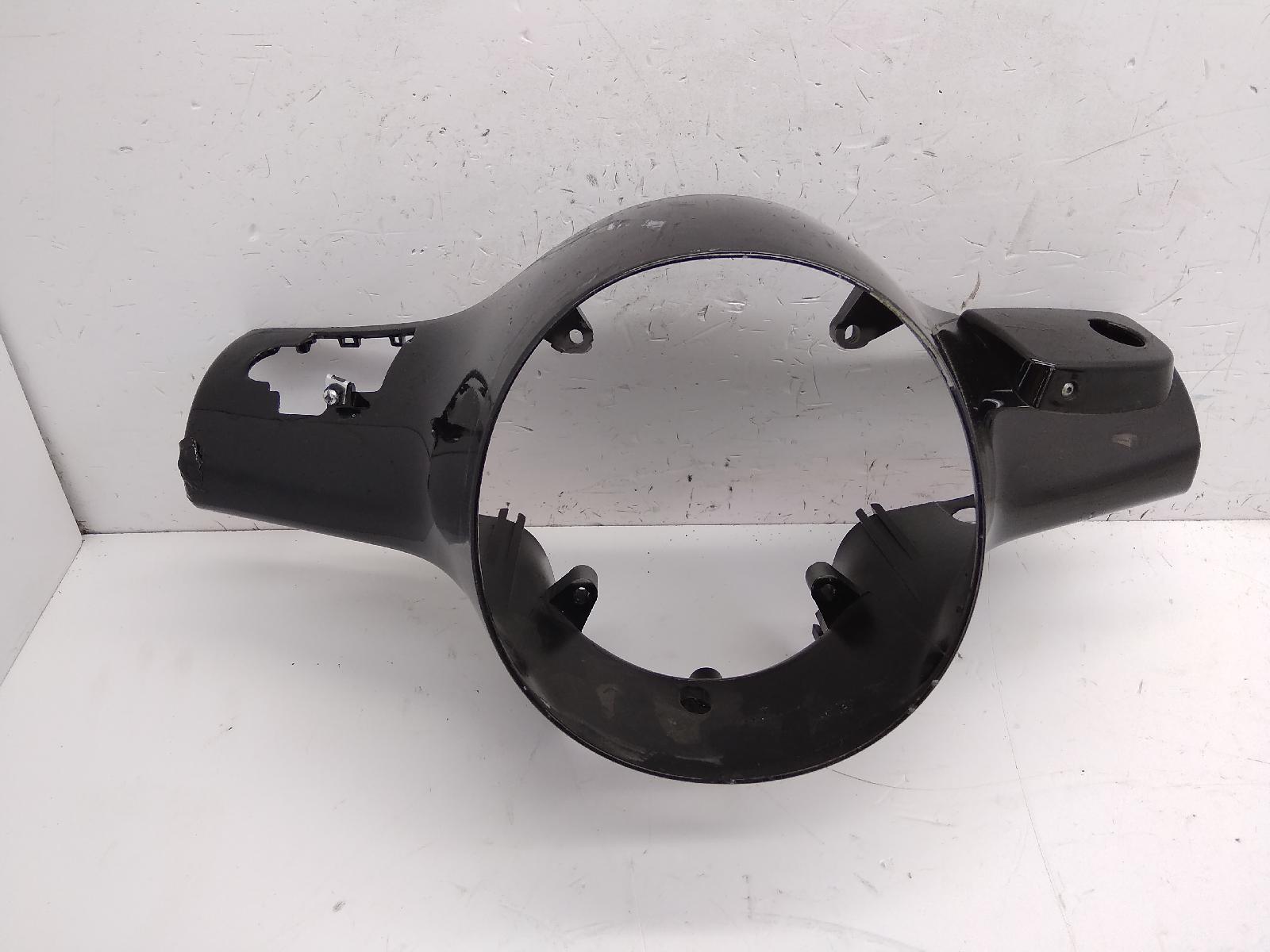 Piaggio vespa gts super 300 carena manubrio anteriore - rottura e crepe 2008 2016 m45200