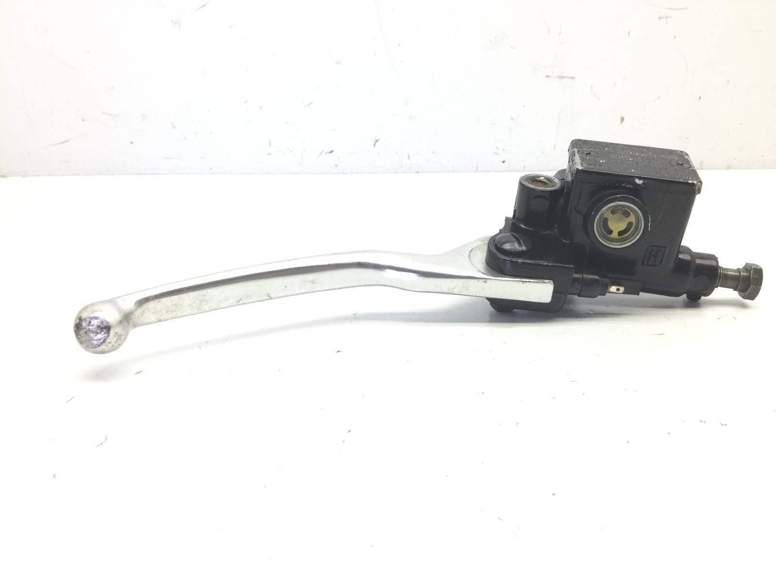 Piaggio vespa gts super 300 pompa freno anteriore destra con leva 2008 2016 m4520000