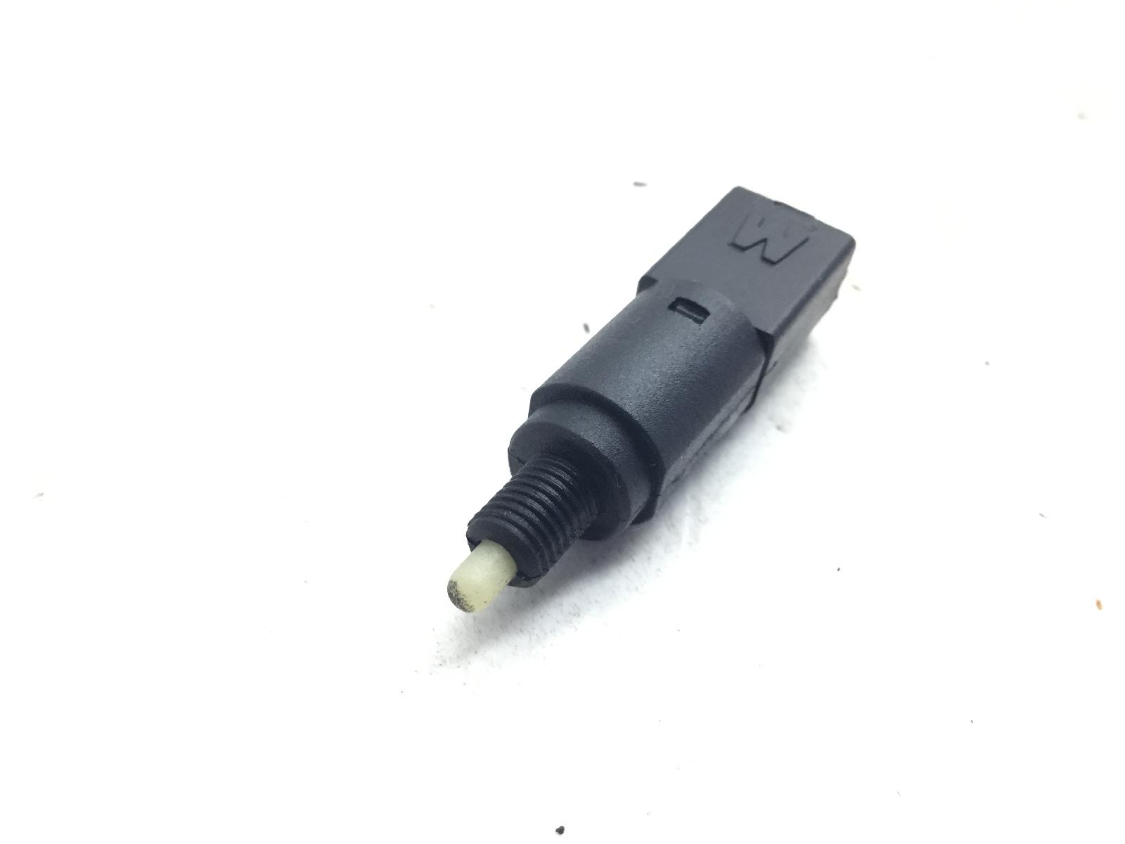 Piaggio vespa gts super 300 sensore microstop pompa freno posteriore sx 2008 2016 m4520000