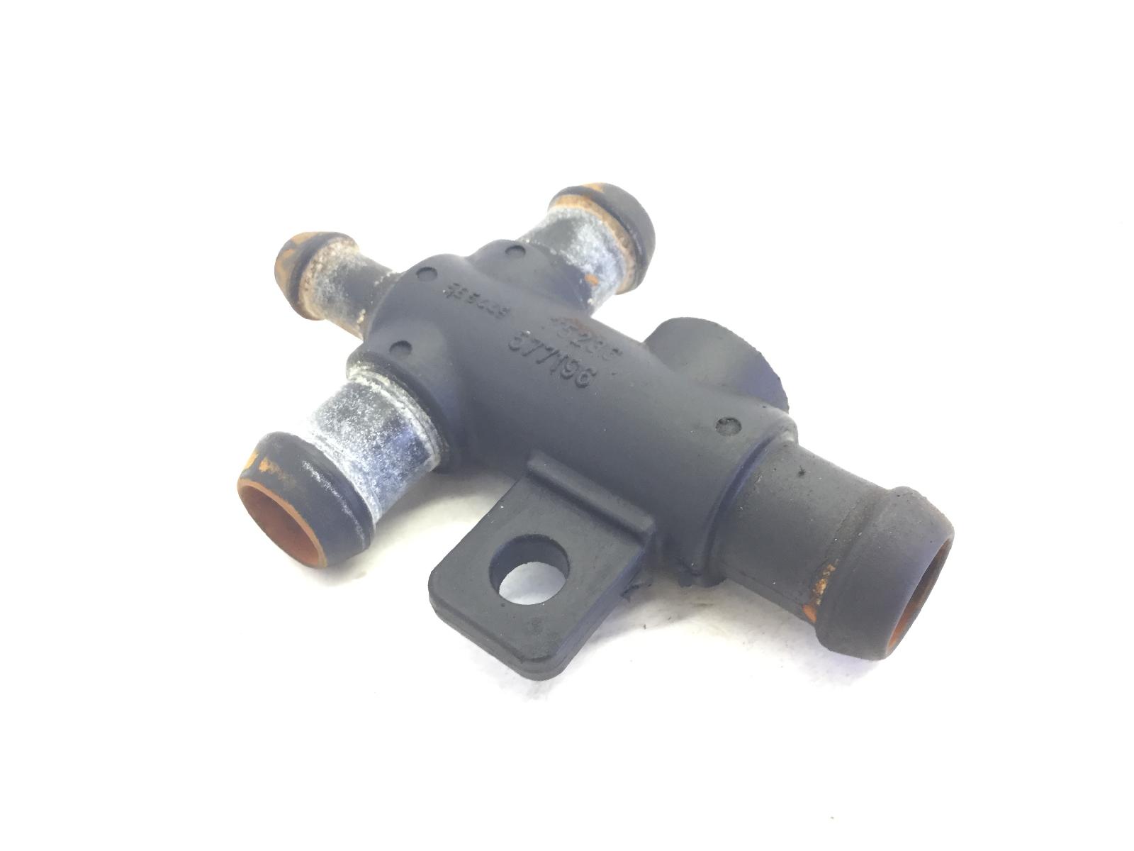 Piaggio vespa gts super 300 raccordo tubi acqua radiatore 2008 2016 m4520000