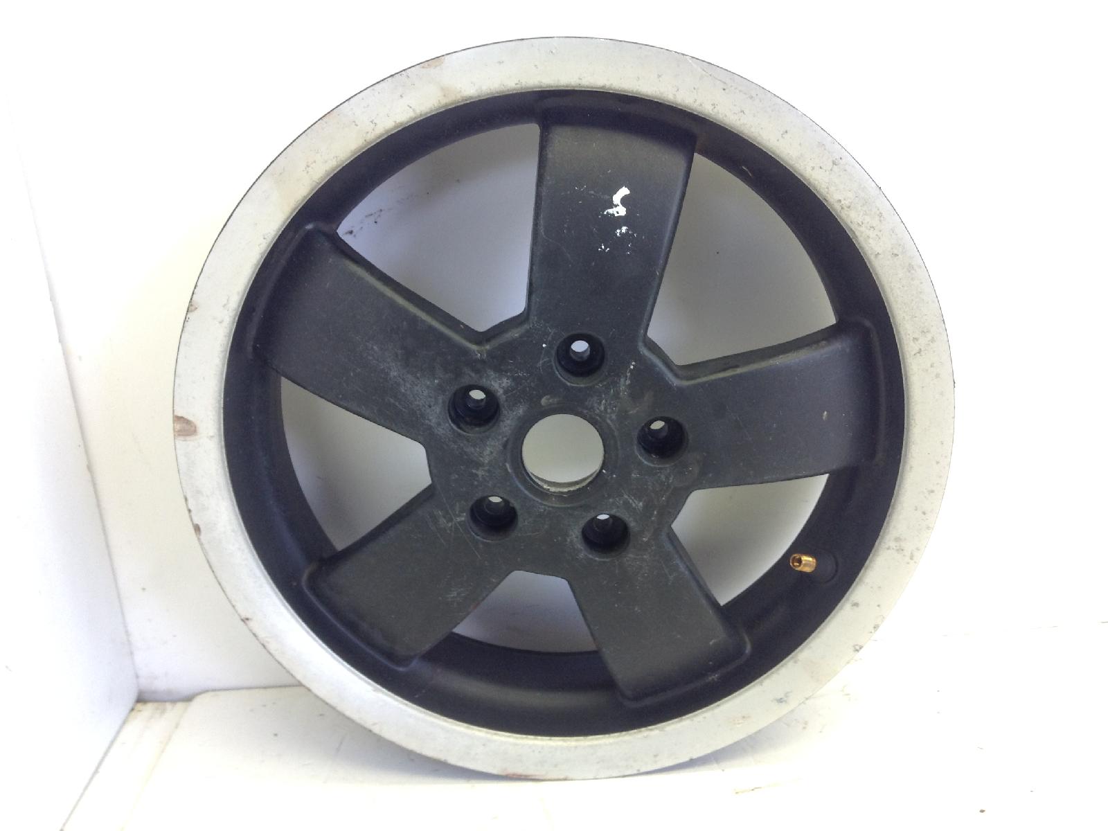Piaggio vespa gts super 300 cerchio ruota 12 x 3.00 2008 2016 m4520000