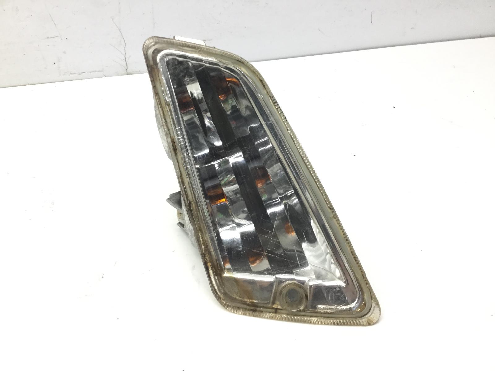 Piaggio vespa gts super 300 lampeggiatore freccia anteriore destra 2008 2016 m4520000