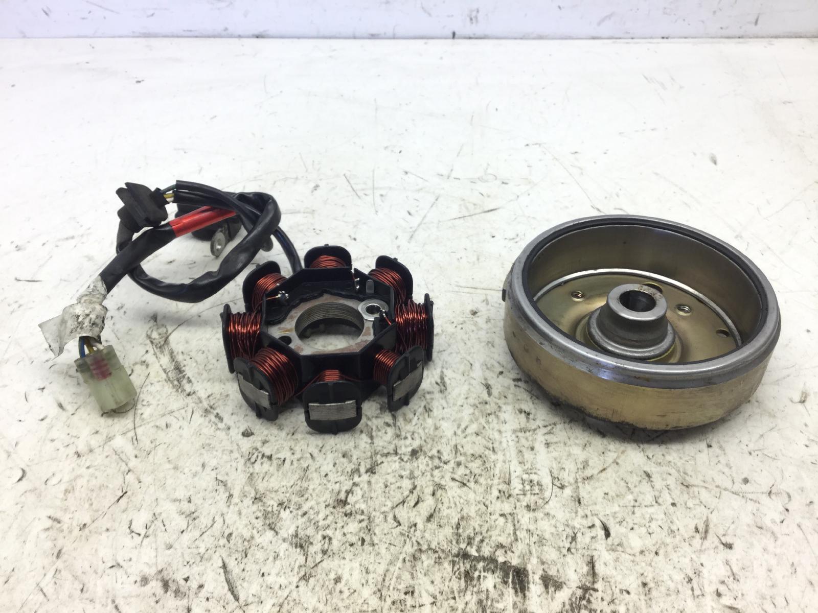 Kymco people 50 2t euro 2 50 statore campo magnetico e volano 2008 2010 b10020