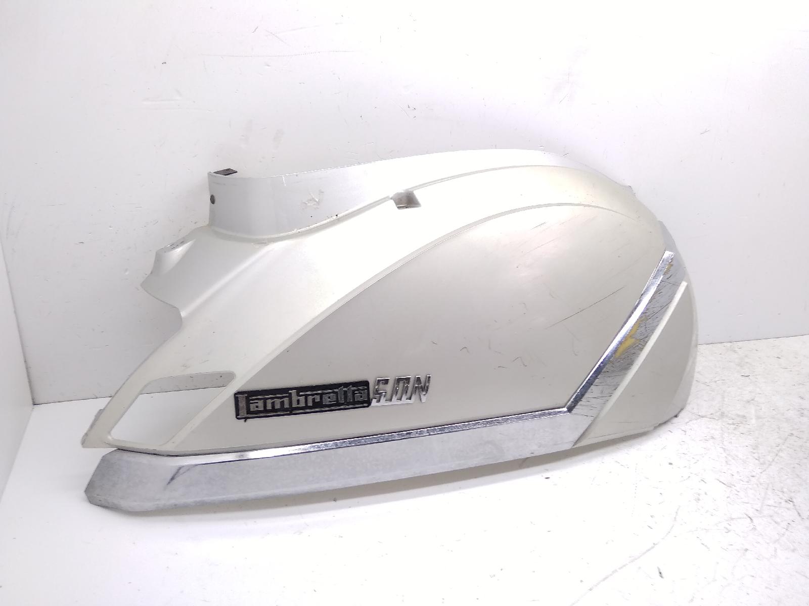 Pato lambretta 50 carena fiancata posteriore destra - piccola rottura 2008 2012 lb5tb8u128z