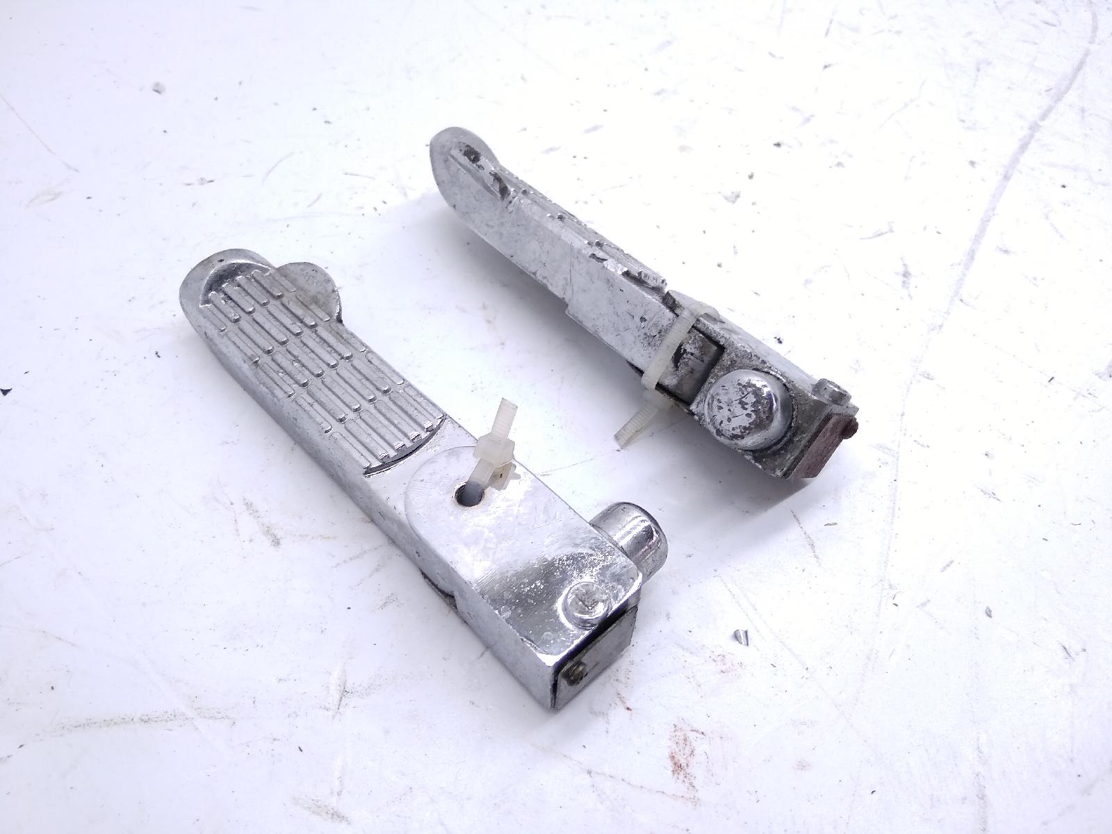 Pato lambretta 50 coppia pedane posteriori poggiapiedi 2008 2012 lb5tb8u128z