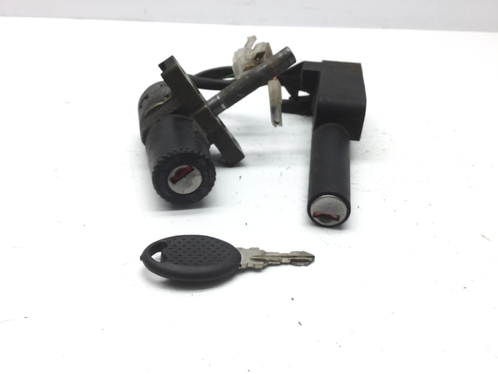 Aprilia sr 125 blocchetto accensione chiave serratura 1999 2001 pxa00