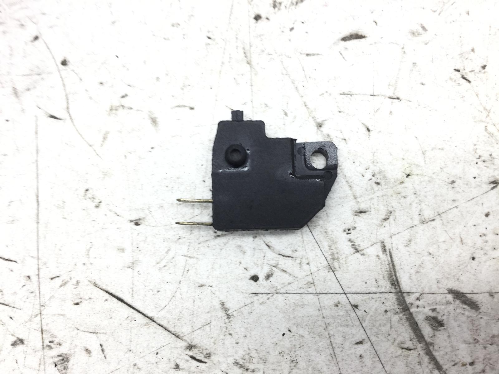 Sym symphony s 150 sensore pulsante stop microstop freno anteriore 2010 2010 lxmay15w19x