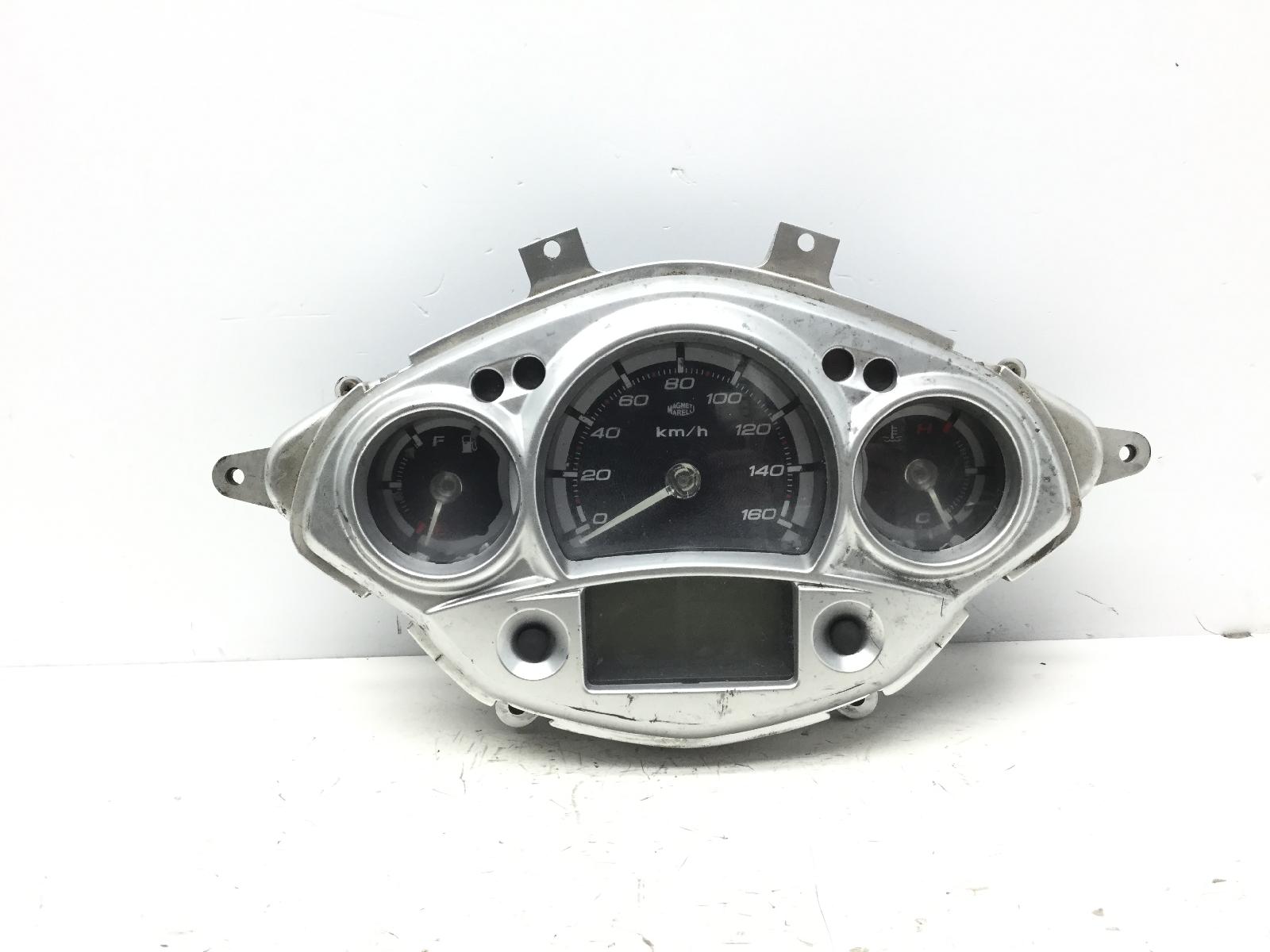 Yamaha x-city vp 250 strumentazione contachilometri con cornice 2007 2007 sg191