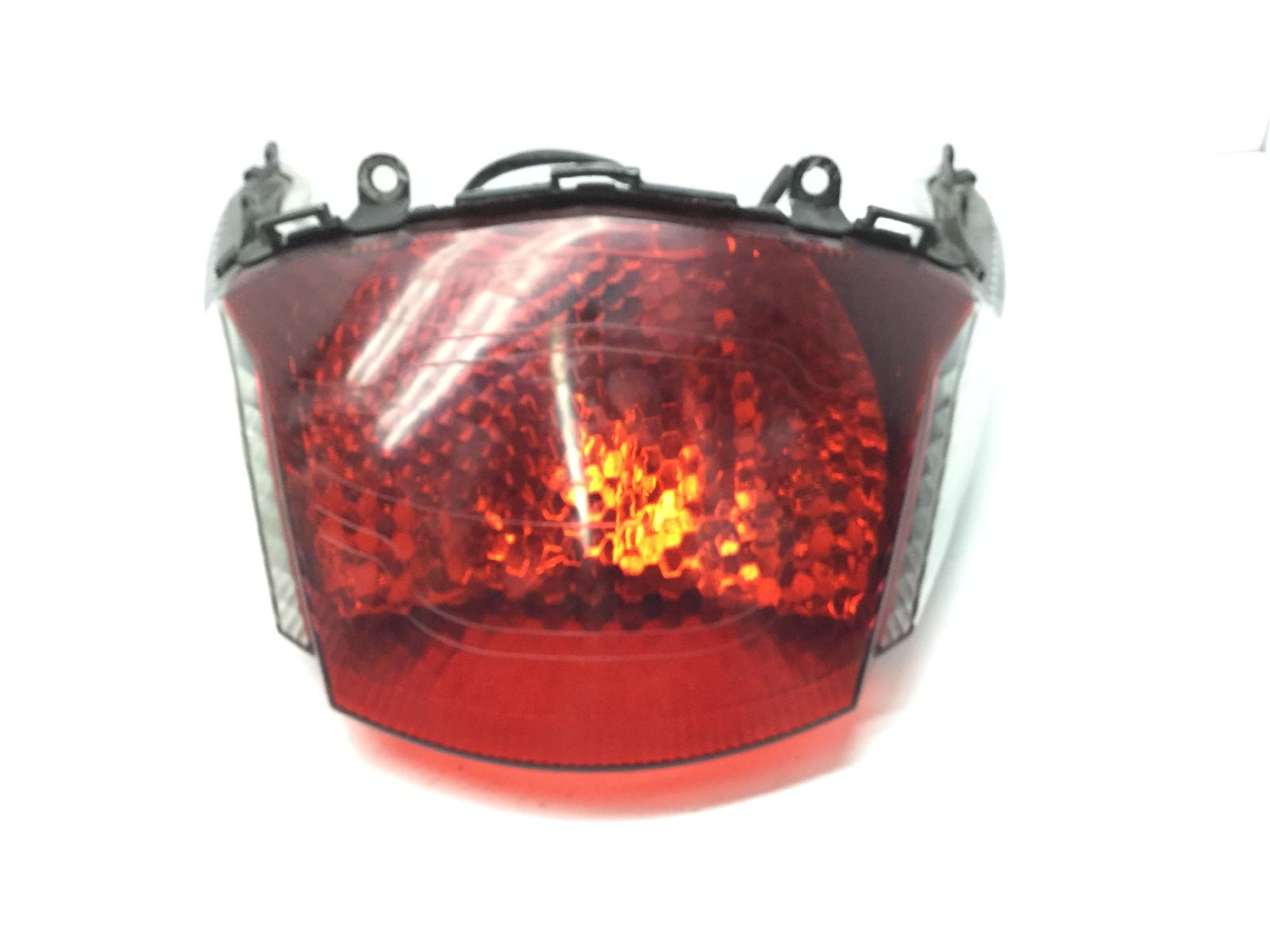 Kymco people gti 125 fanale faro frecce posteriore 2010 2010 v41000