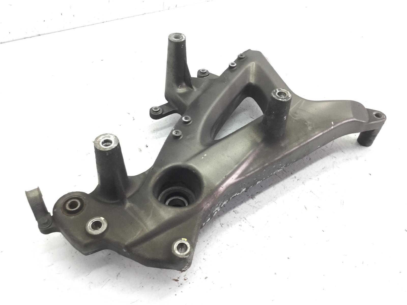 Kymco people gti 125 staffa supporto scarico marmitta 2010 2010 v41000