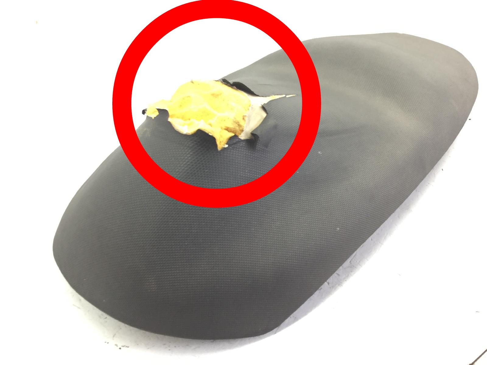 Kymco people gti 125 sella saddle - strappo su fodera 2010 2010 v41000