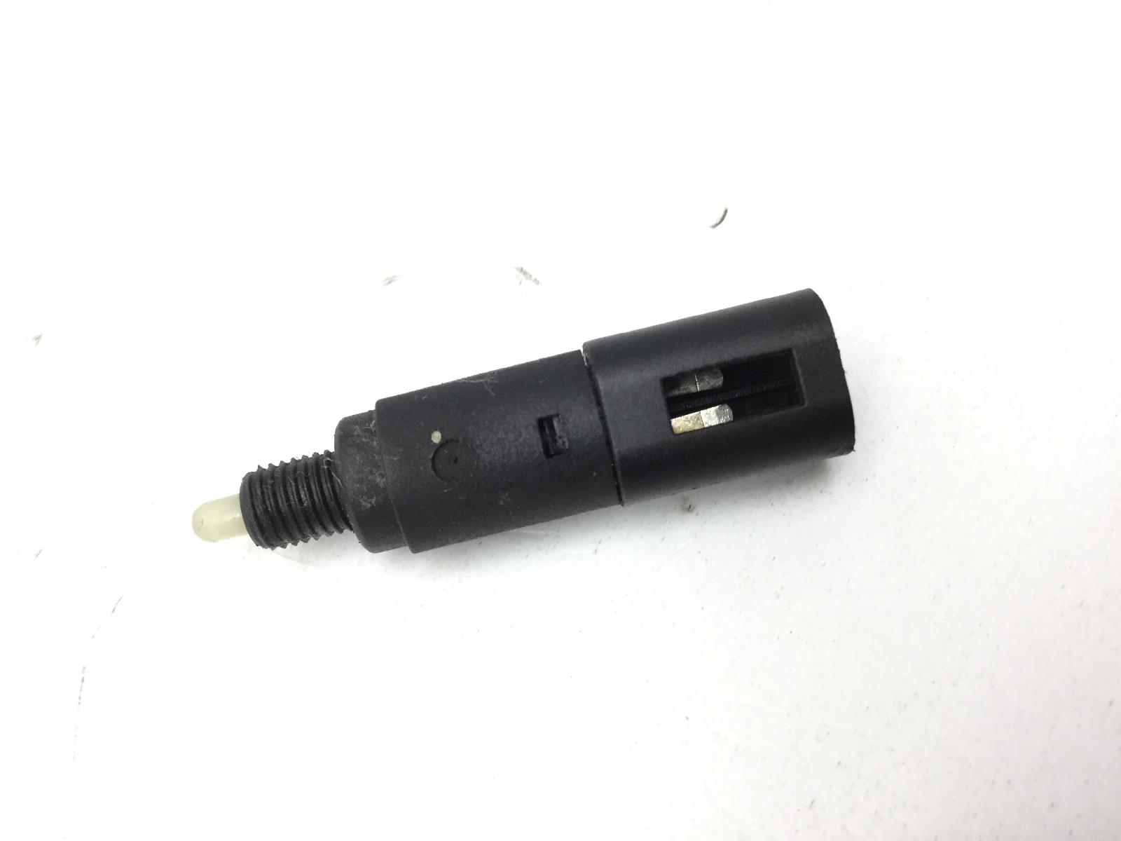 Piaggio x9 evolution 250 sensore pulsante stop microstop freno anteriore 2006 2006 m23000045