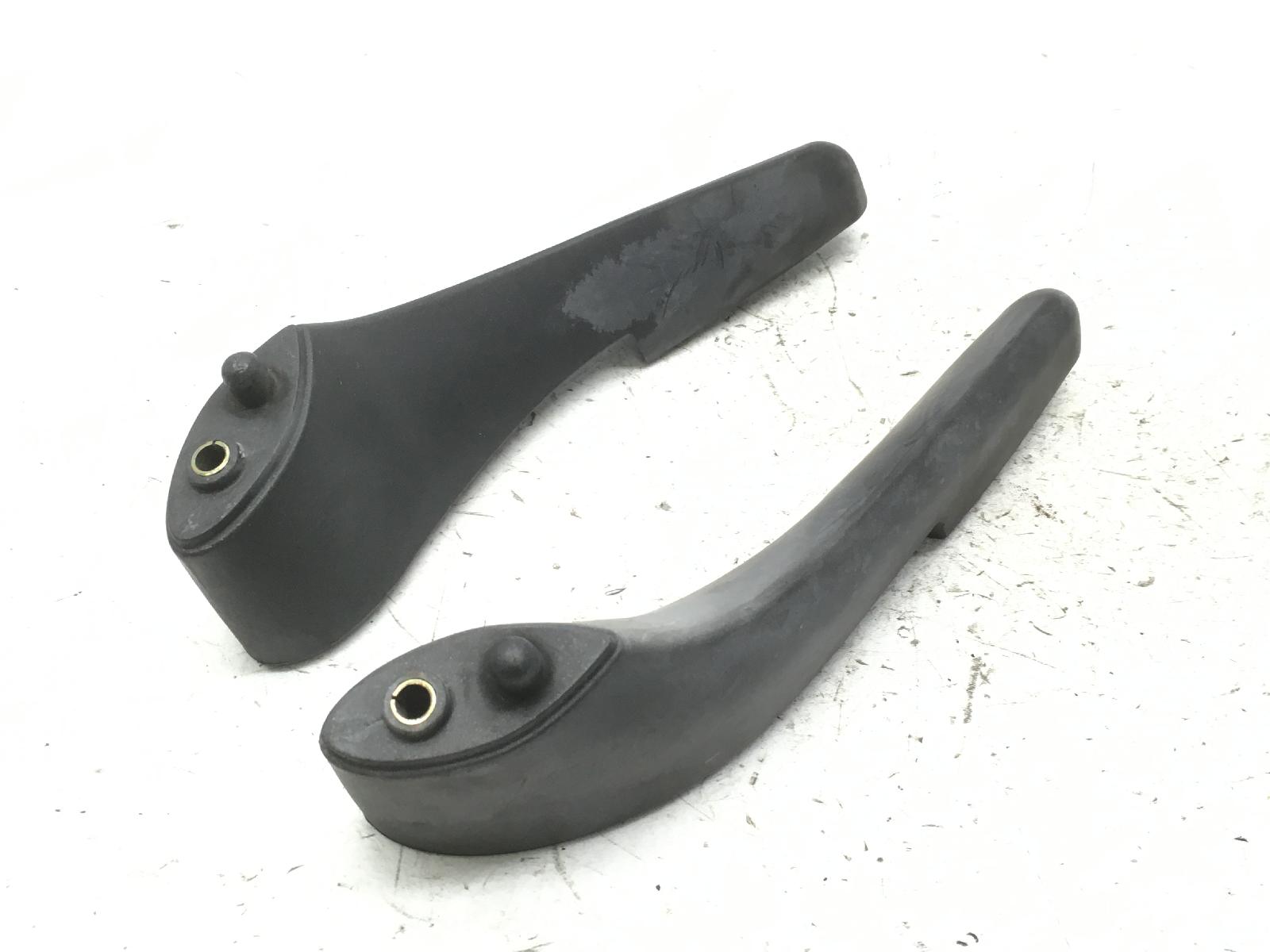 Piaggio x9 evolution 250 coppia supporti staffe parabrezza 2006 2006 m23000045
