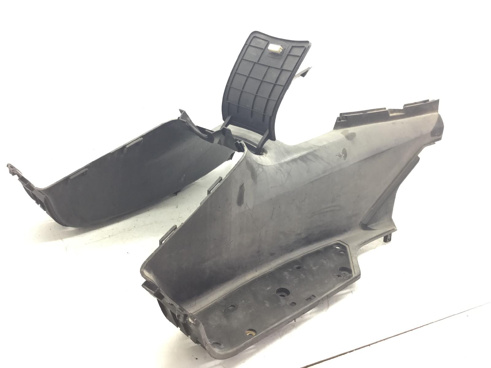 Honda silver wing 600 carena pedana pavimento poggiapiedi 2001 2005 jh2pf01a